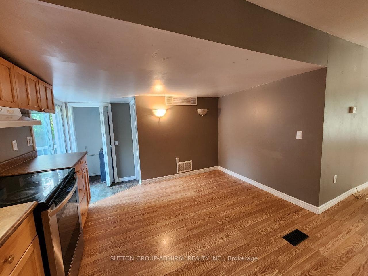 141 Silas Boulevard photo 6
