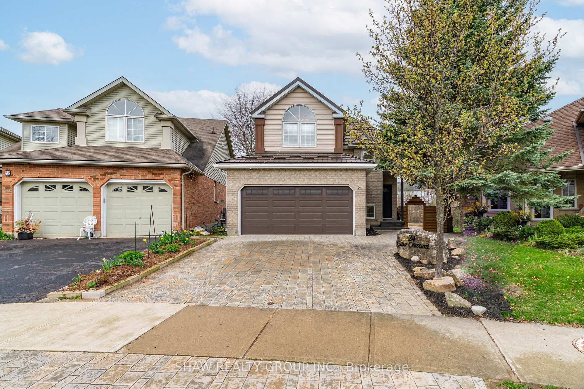 24 Gaw Crescent photo 2