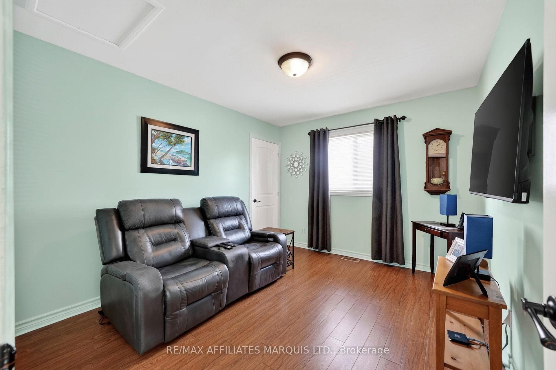 41 Blackburn Drive photo 19