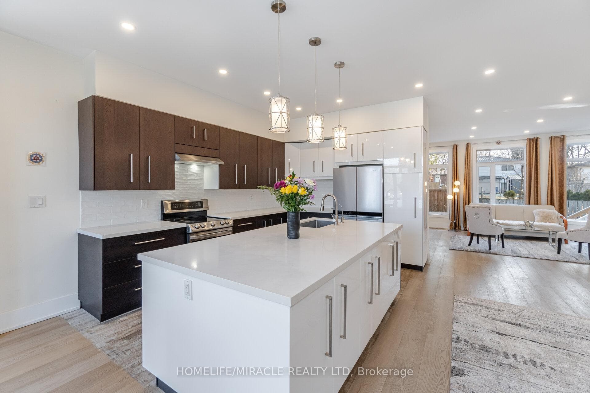 133 Roxborough Road photo 10