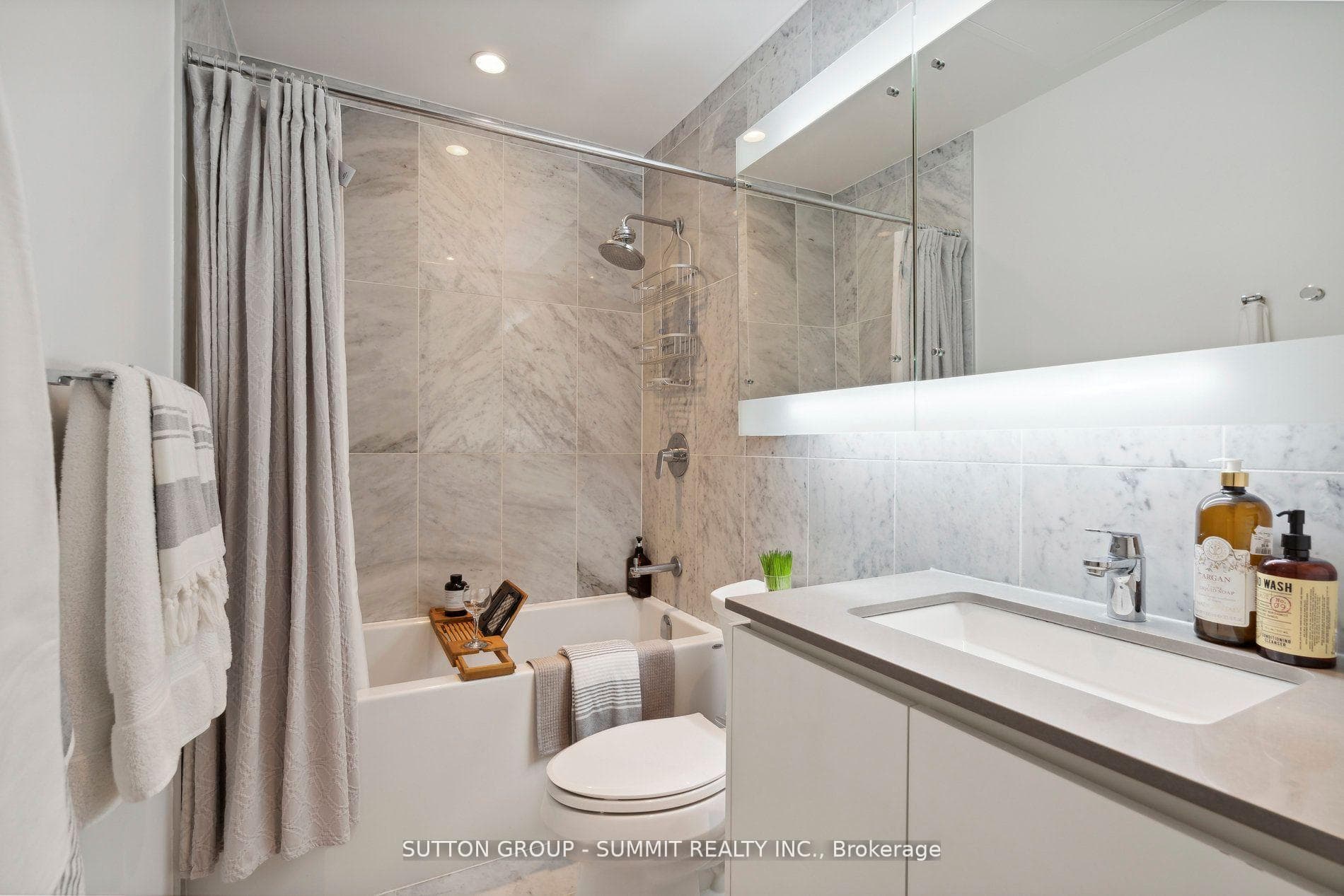 90 Queens Wharf Road Unit 306 photo 28