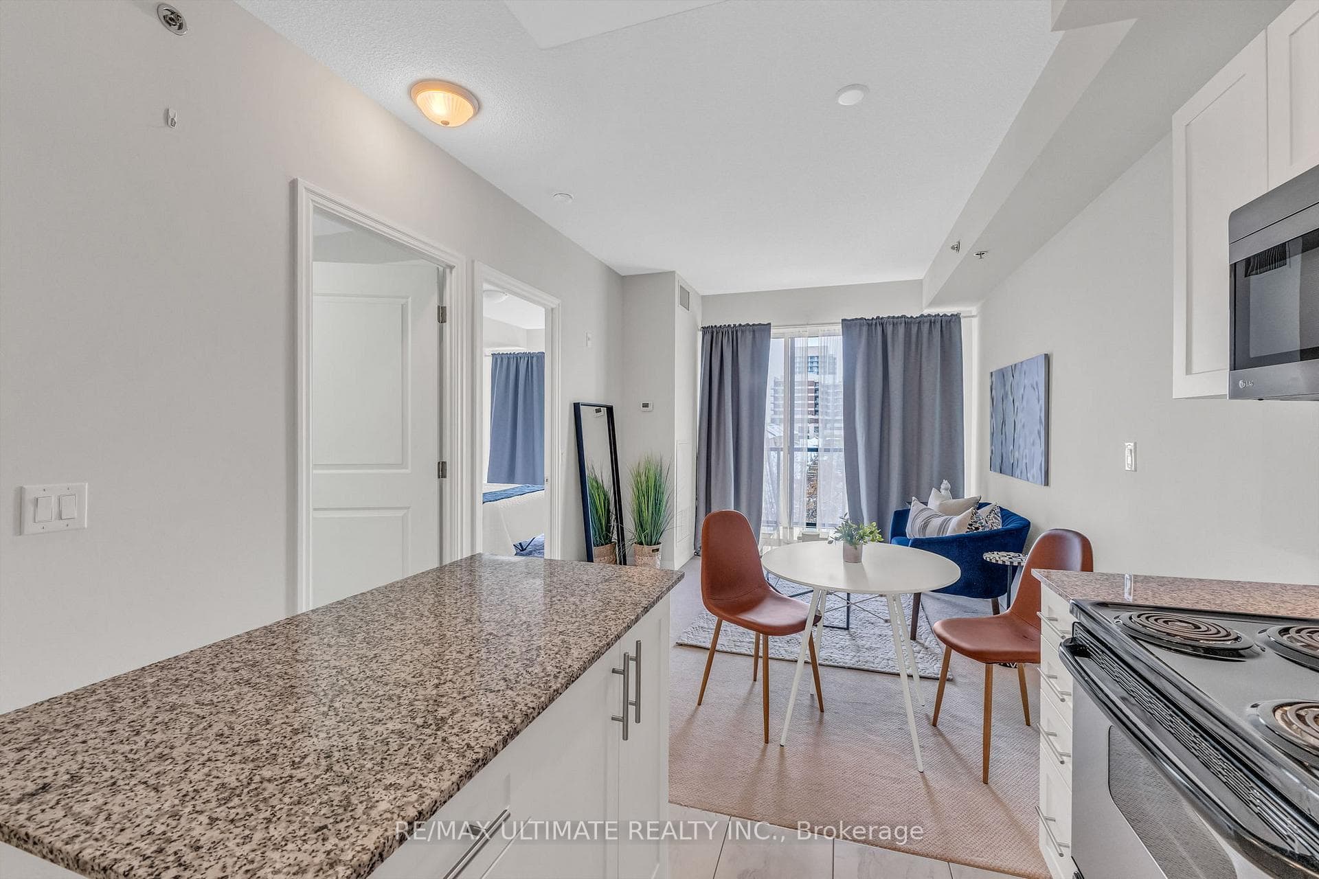5001 Corporate Drive Unit 401 photo 18