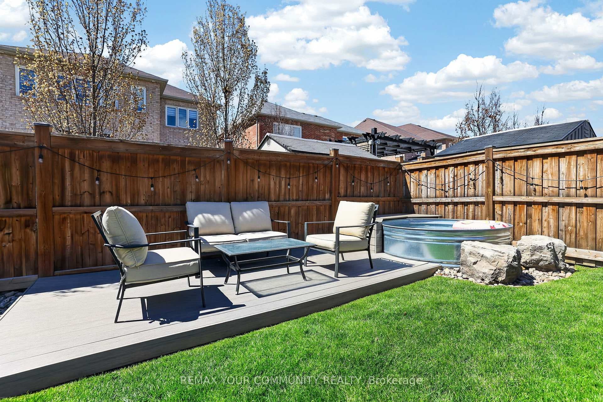 668 West Park Avenue photo 45