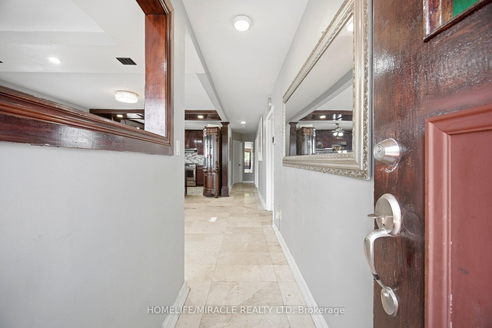 283 Cordova Road photo 6