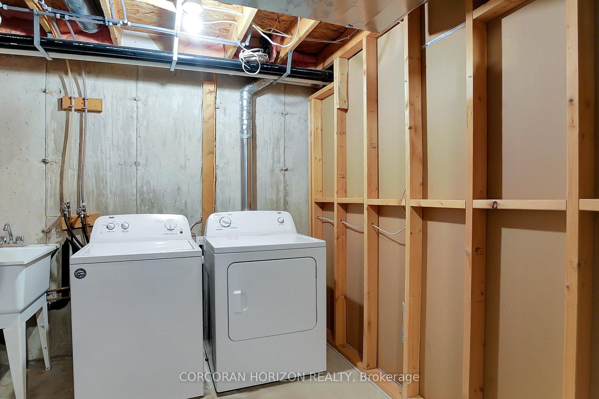 120 Dudhope Avenue Unit 19 photo 35