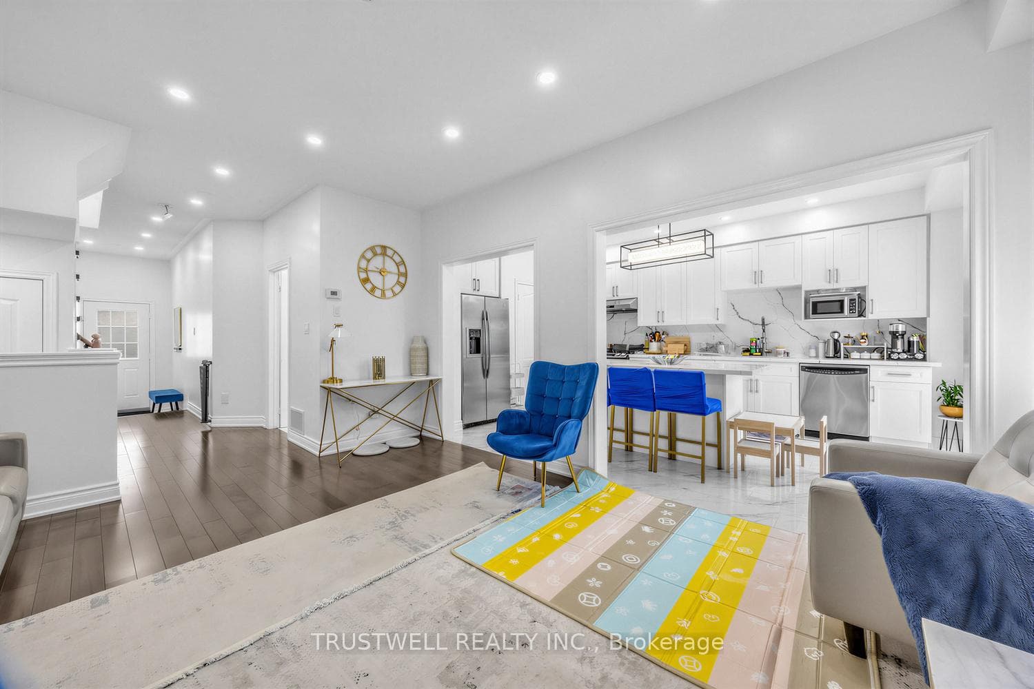3 Waldron Court photo 6