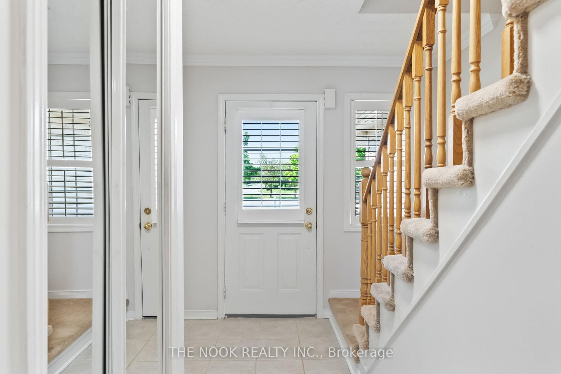 76 Robideau Place photo 3
