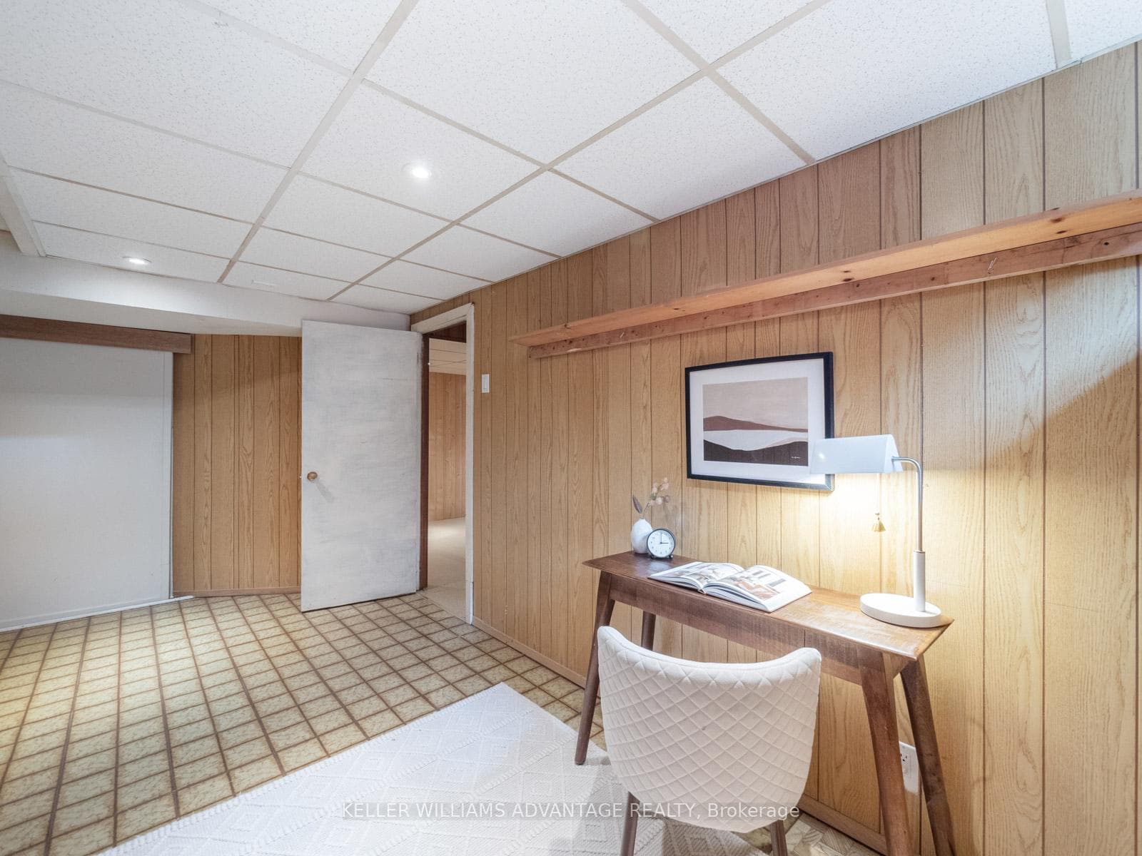 151 Folkstone Crescent photo 20