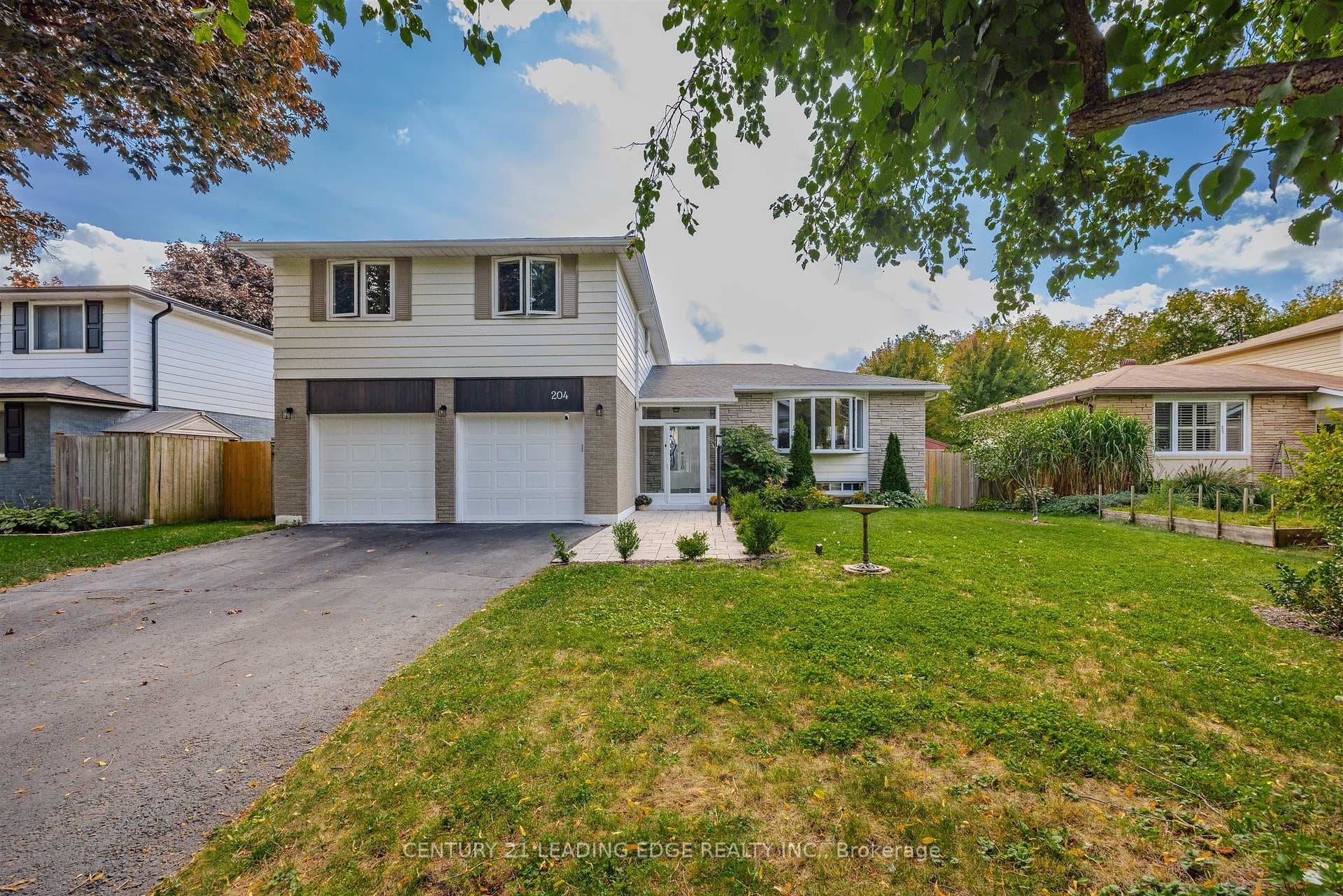 204 Hawthorn Avenue photo 2