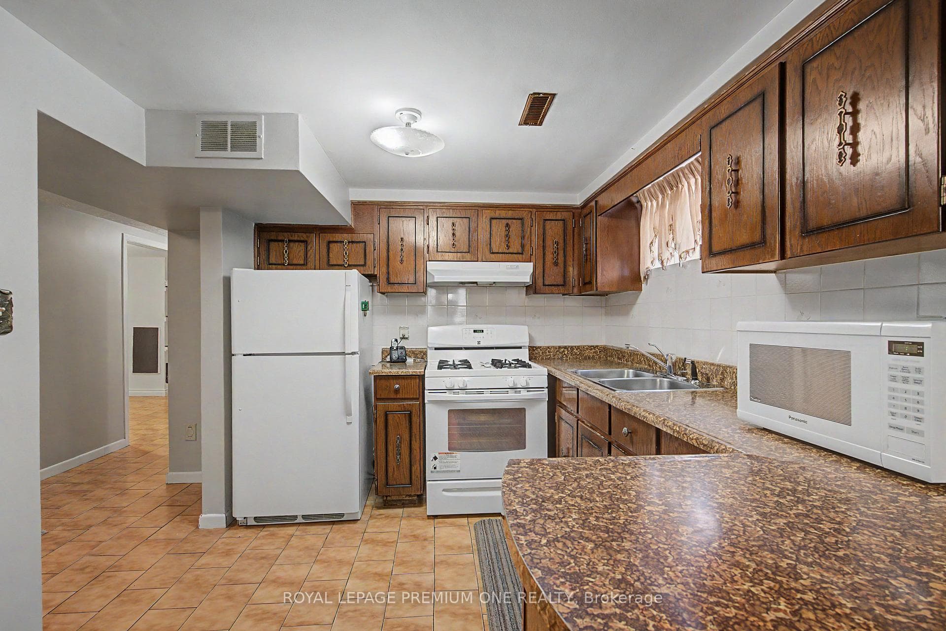 44 Ellerby Square photo 23