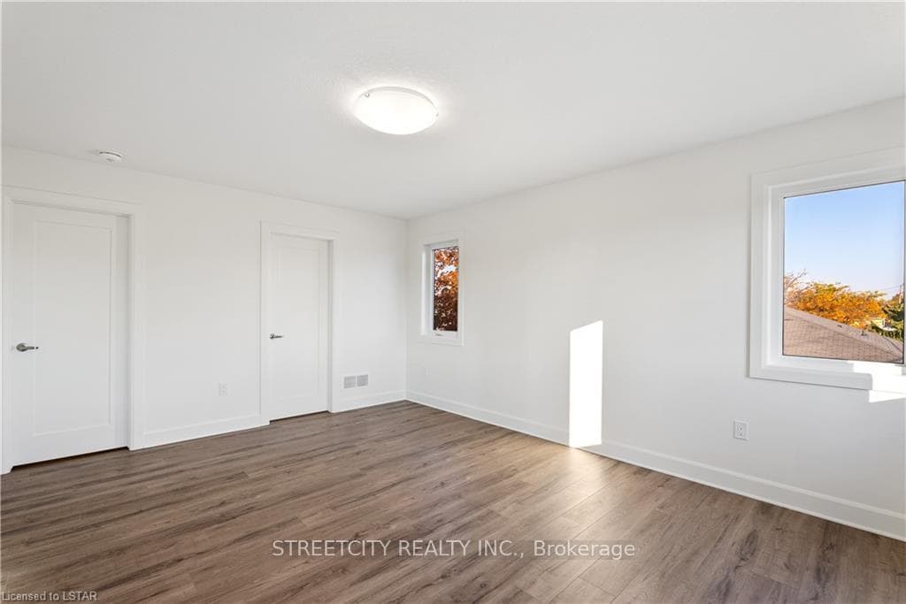 2 WELCH Court photo 14