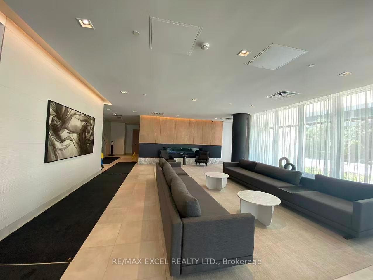 180 Fairview Mall Drive Unit 1006 photo 3