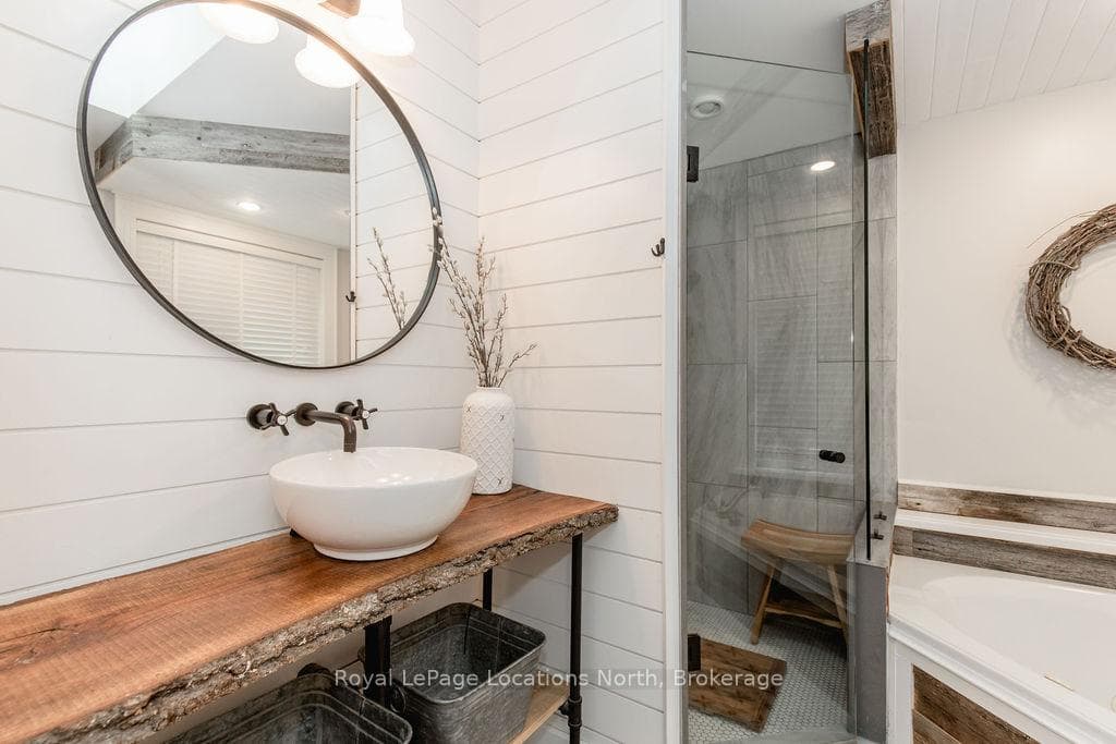 221 JANE Street photo 33
