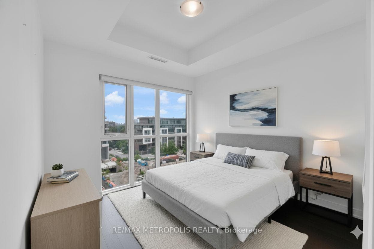 25 Neighbourhood Lane Unit 602 photo 14