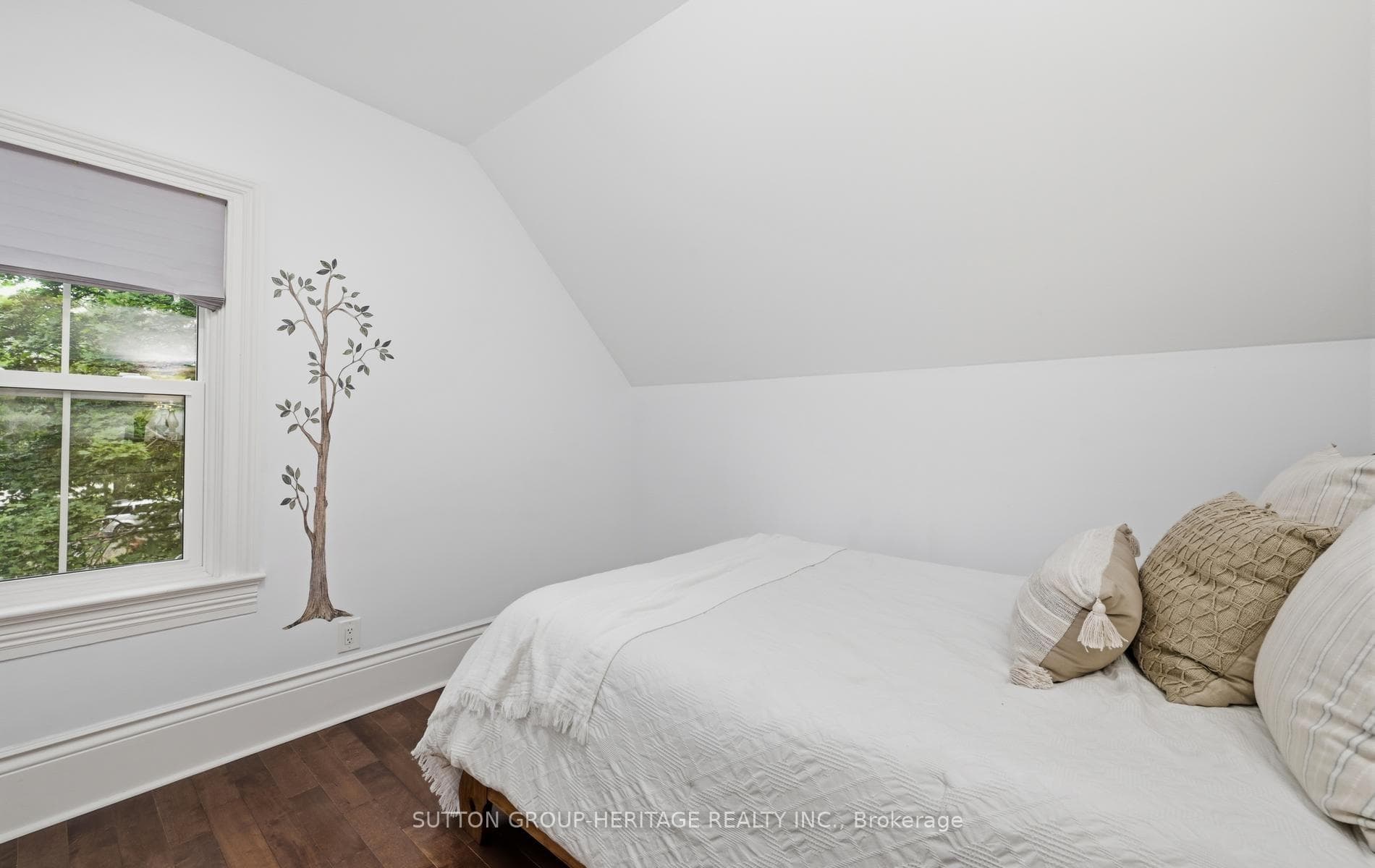 8970 Baldwin Street photo 27