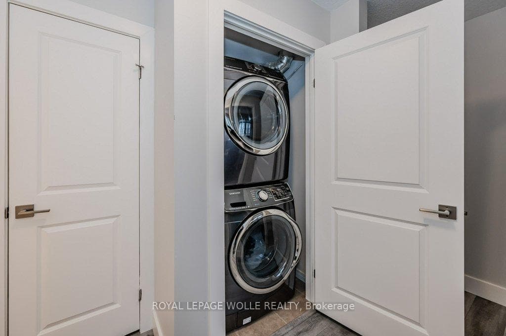 237 Rachel Crescent Unit C photo 15