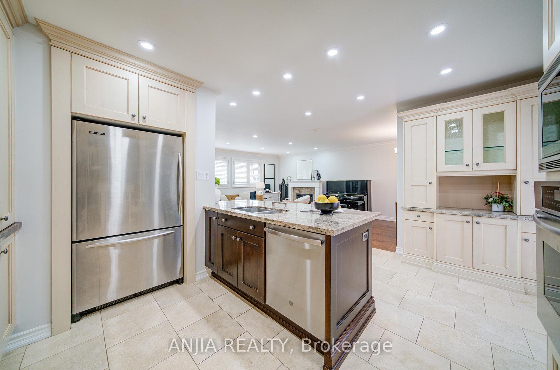 70 Briarwood Road photo 21