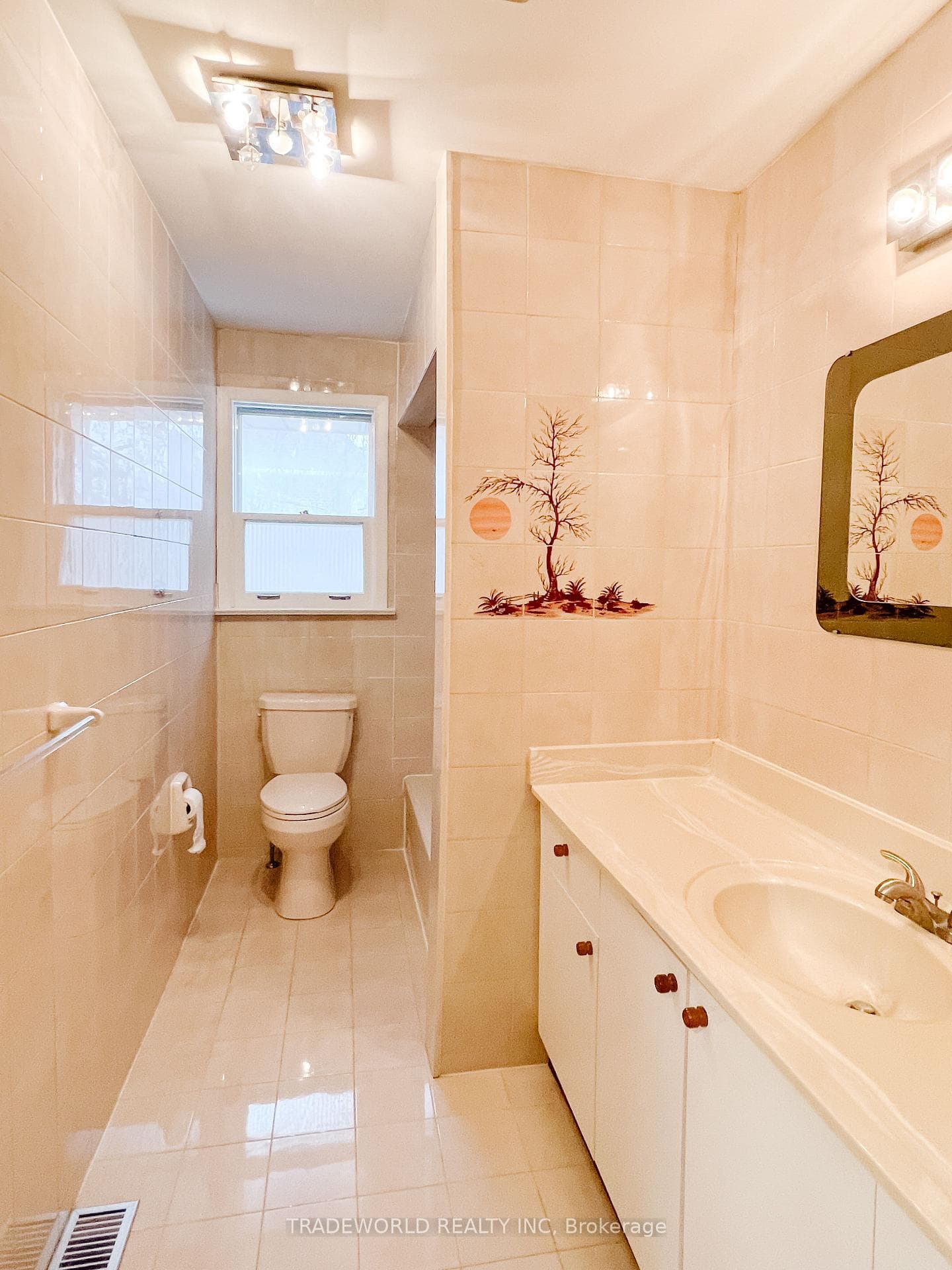 4 Manorhampton Drive Unit Upper photo 11