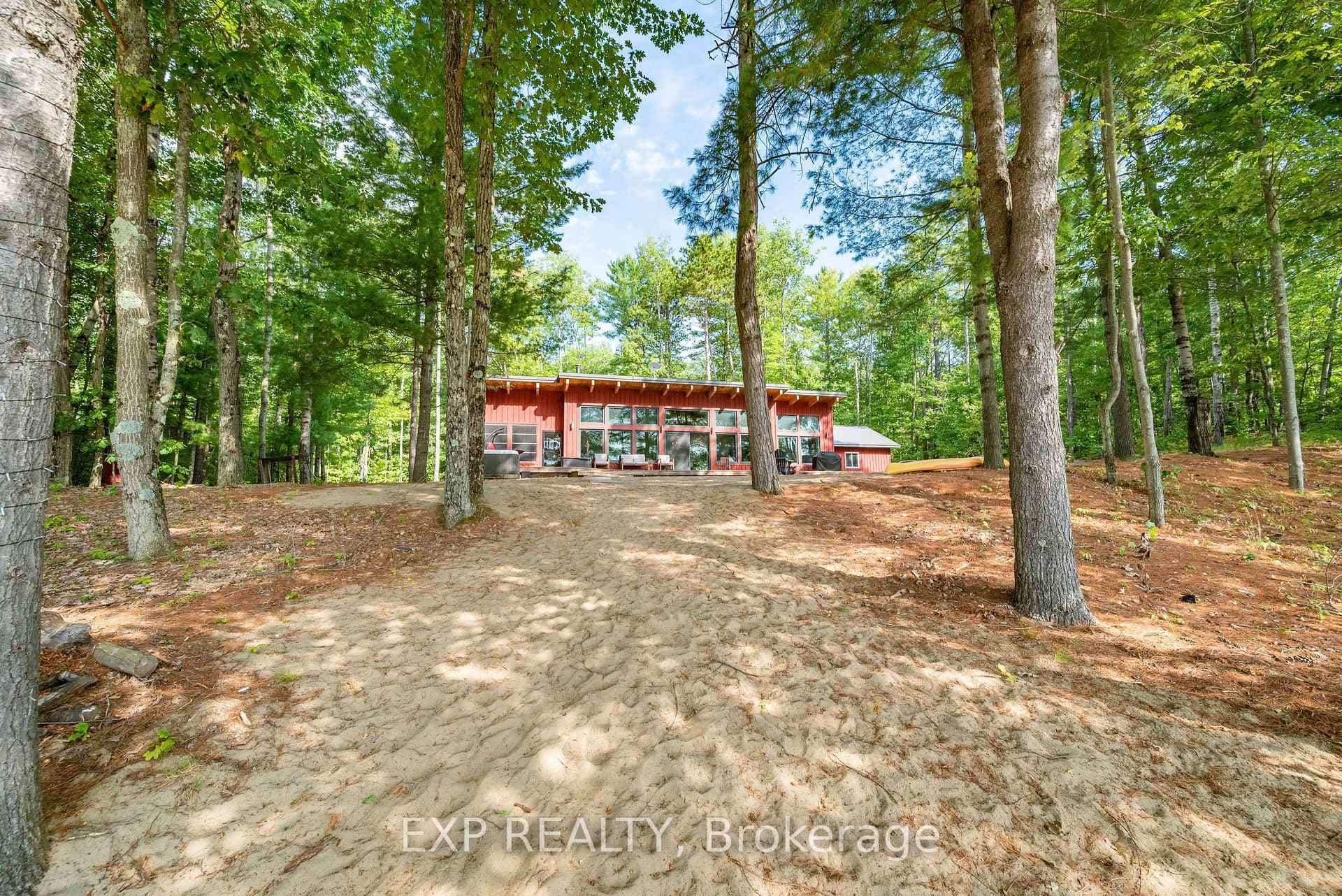 332 Lachlan Lane photo 44