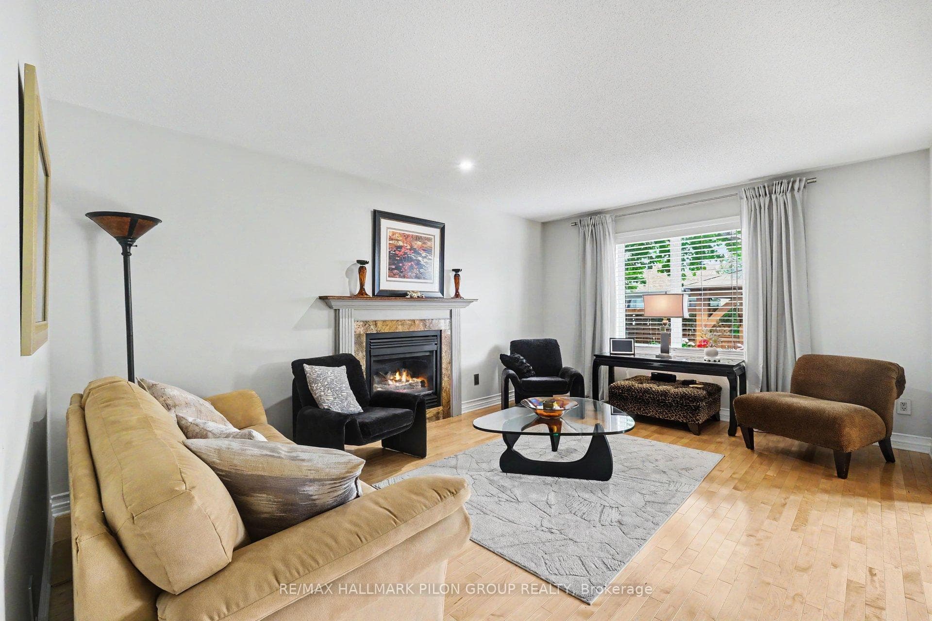 1466 Shawinigan Street photo 4