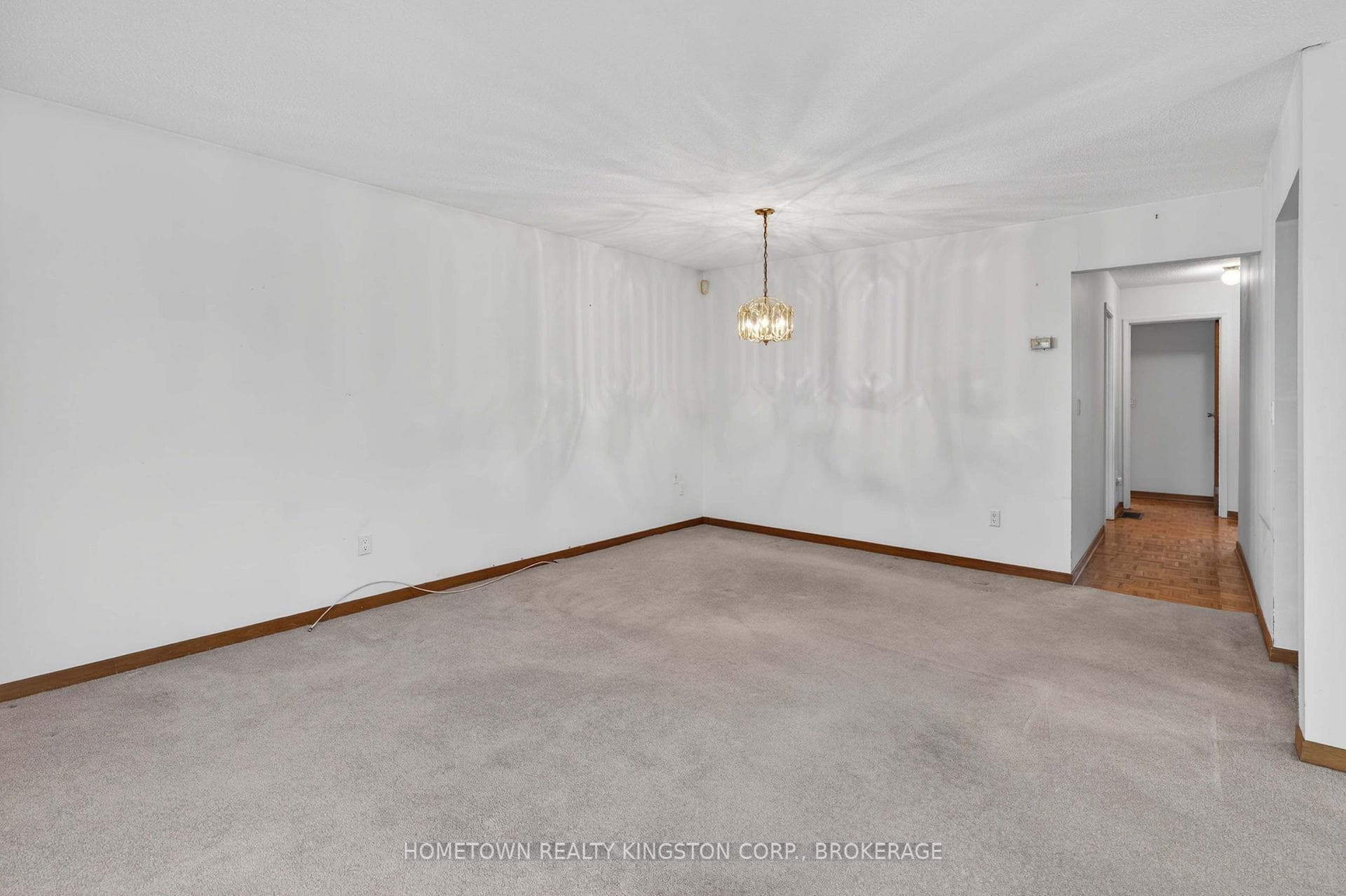 790 Old Colony Road photo 5