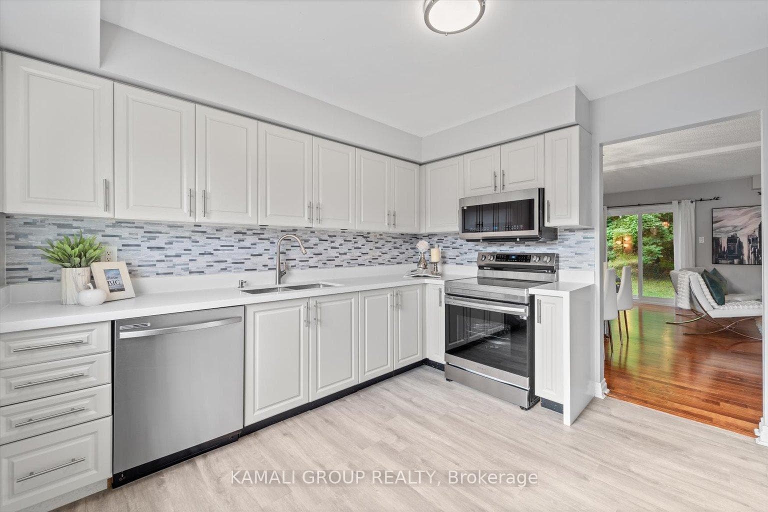 Waterfall Quartz Countertop