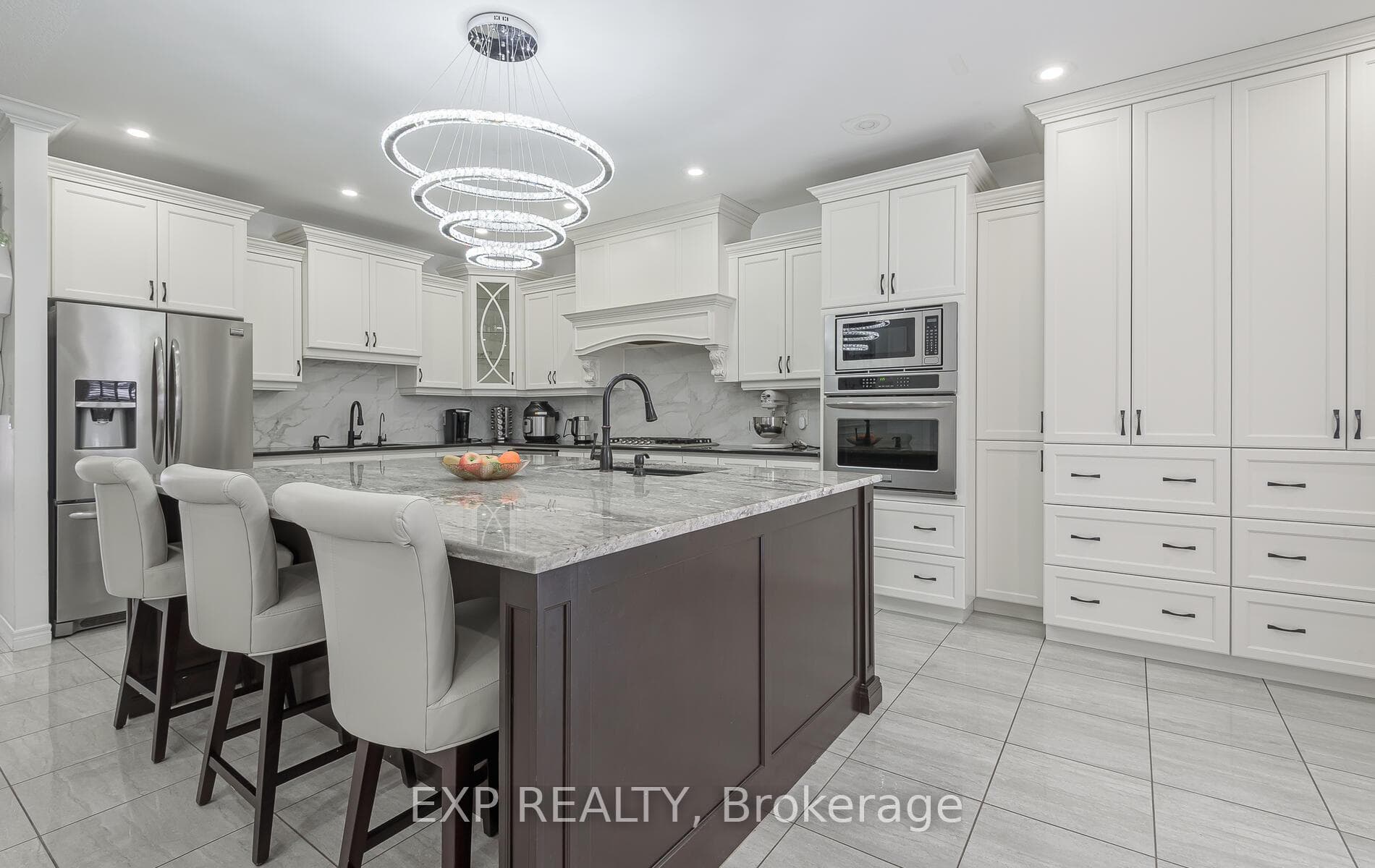 228 Greti Drive photo 14