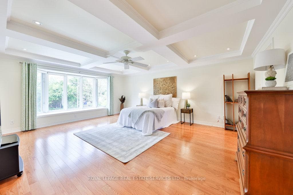 1479 Hixon Street photo 19