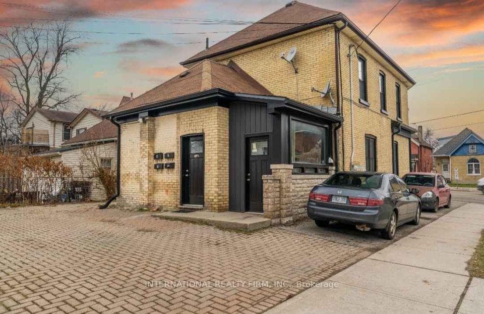 349 Hamilton Street photo 13