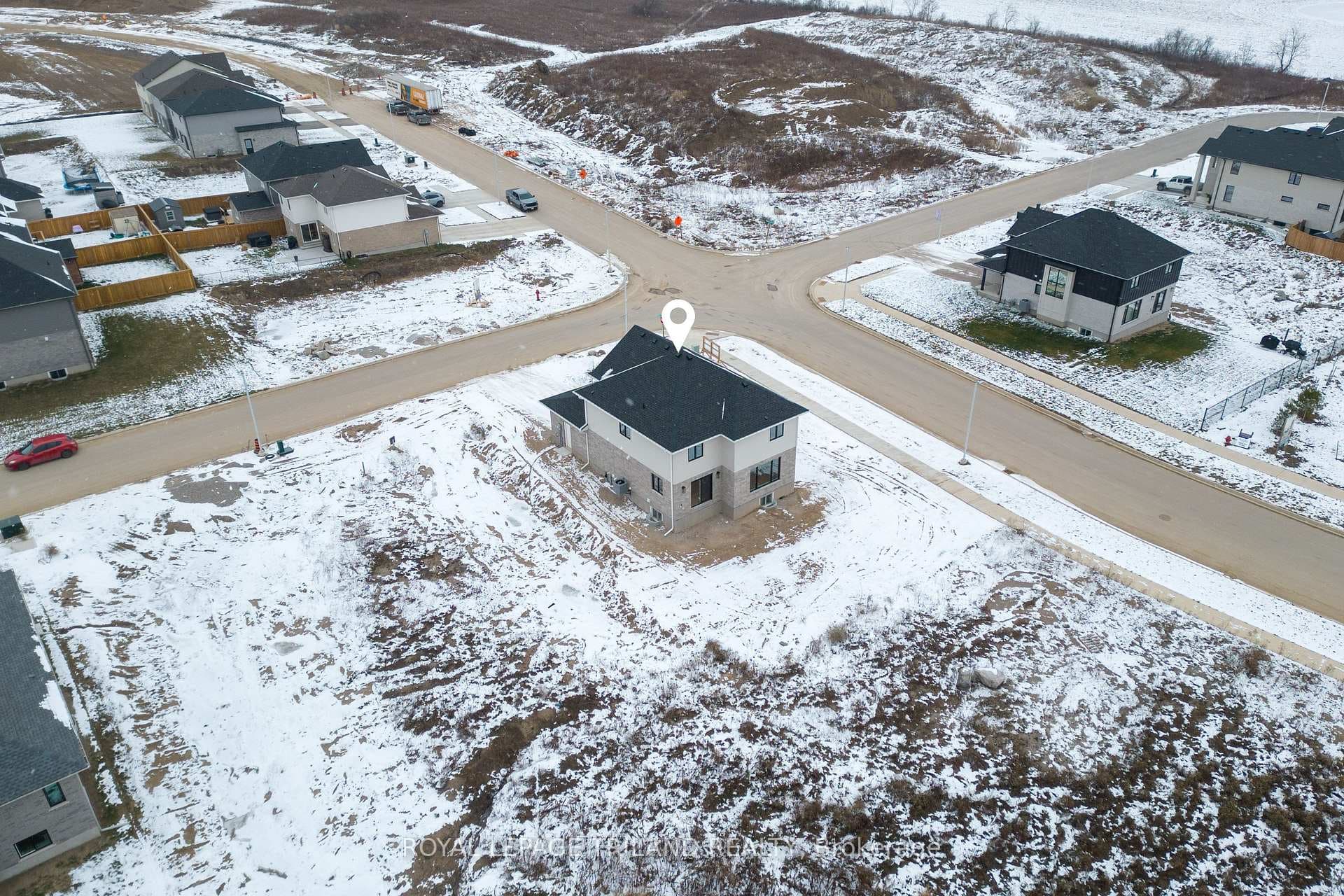 116 ASPEN Parkway photo 45