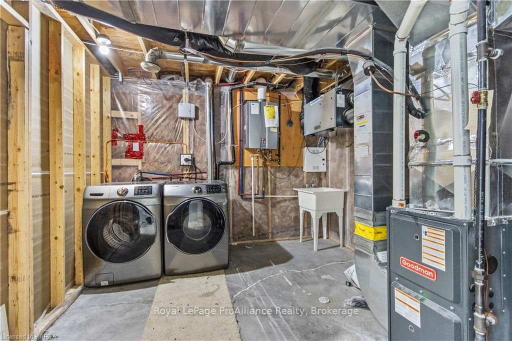 1717 REGINALD BART Drive photo 38
