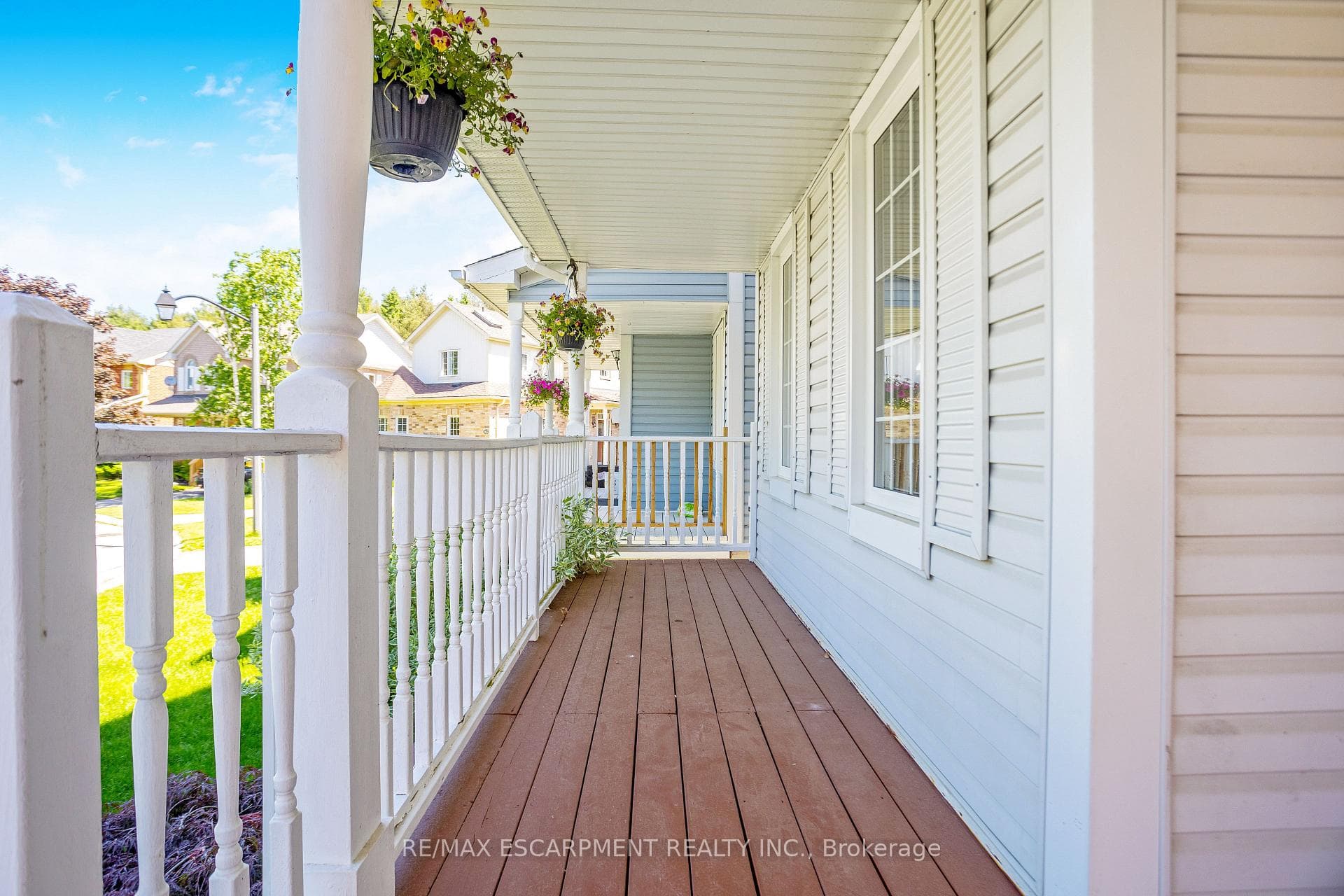 151 Academy Place photo 6