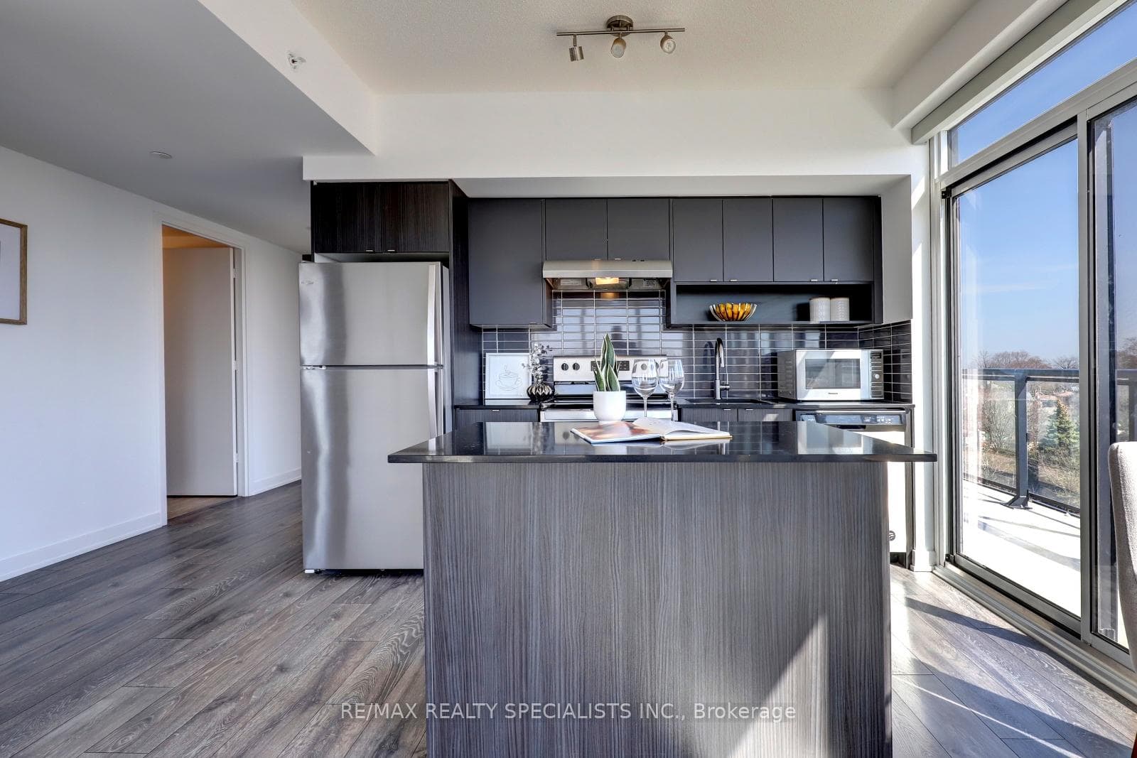 1117 Cooke Boulevard Unit A603 photo 14