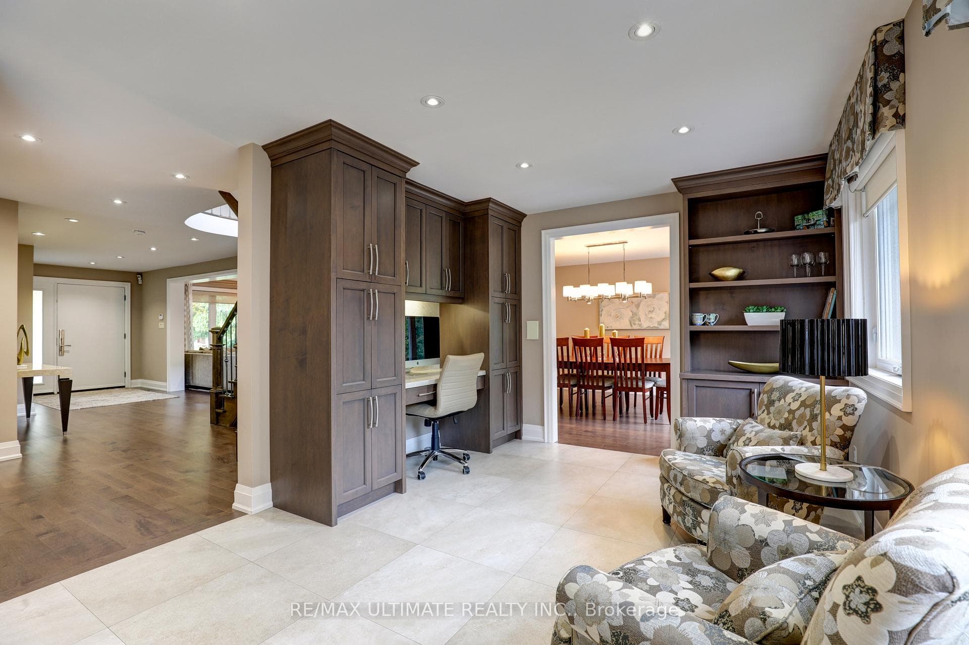 142 Abbeywood Trail photo 13
