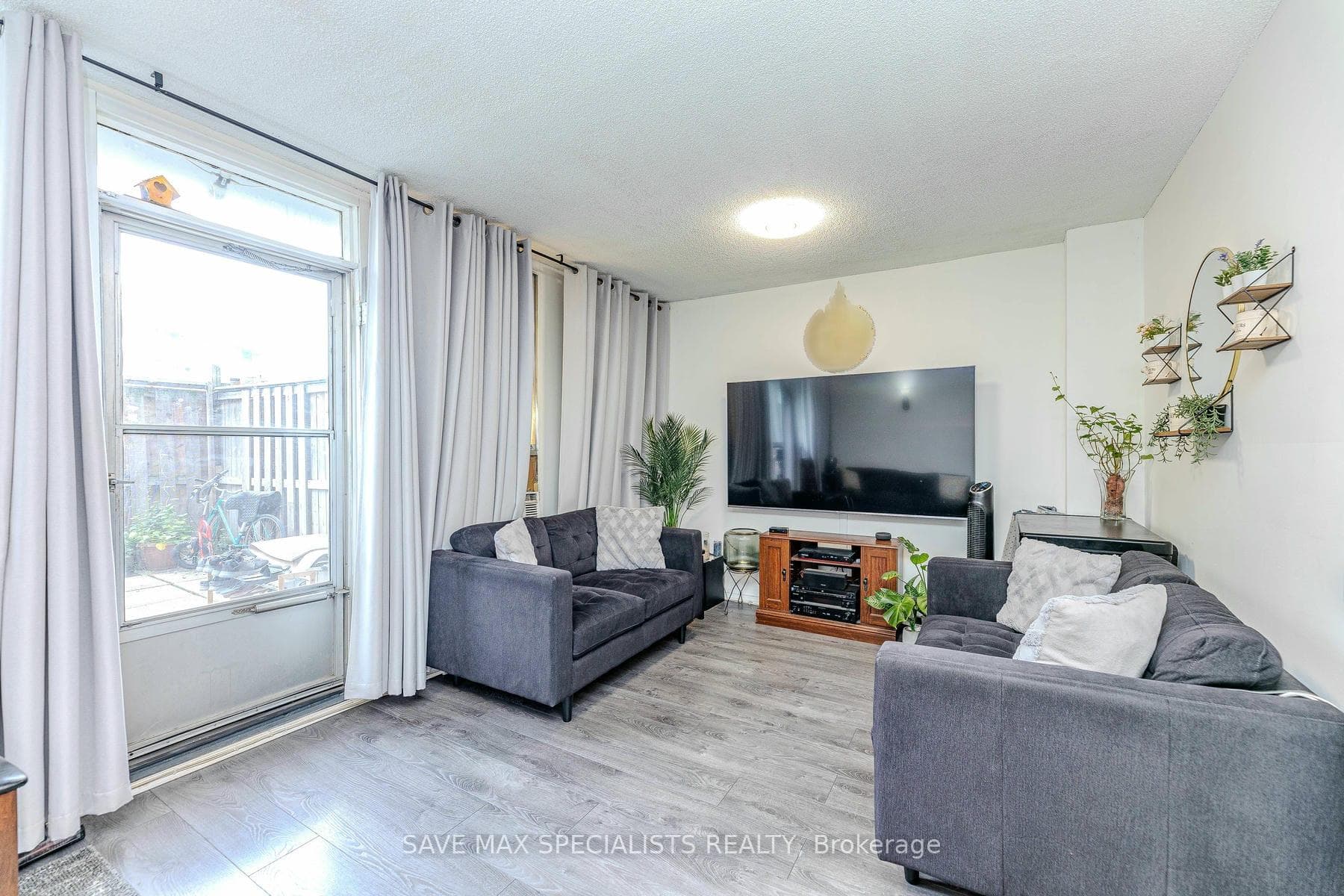 35 Sunny Glen Way Unit 101 photo 22