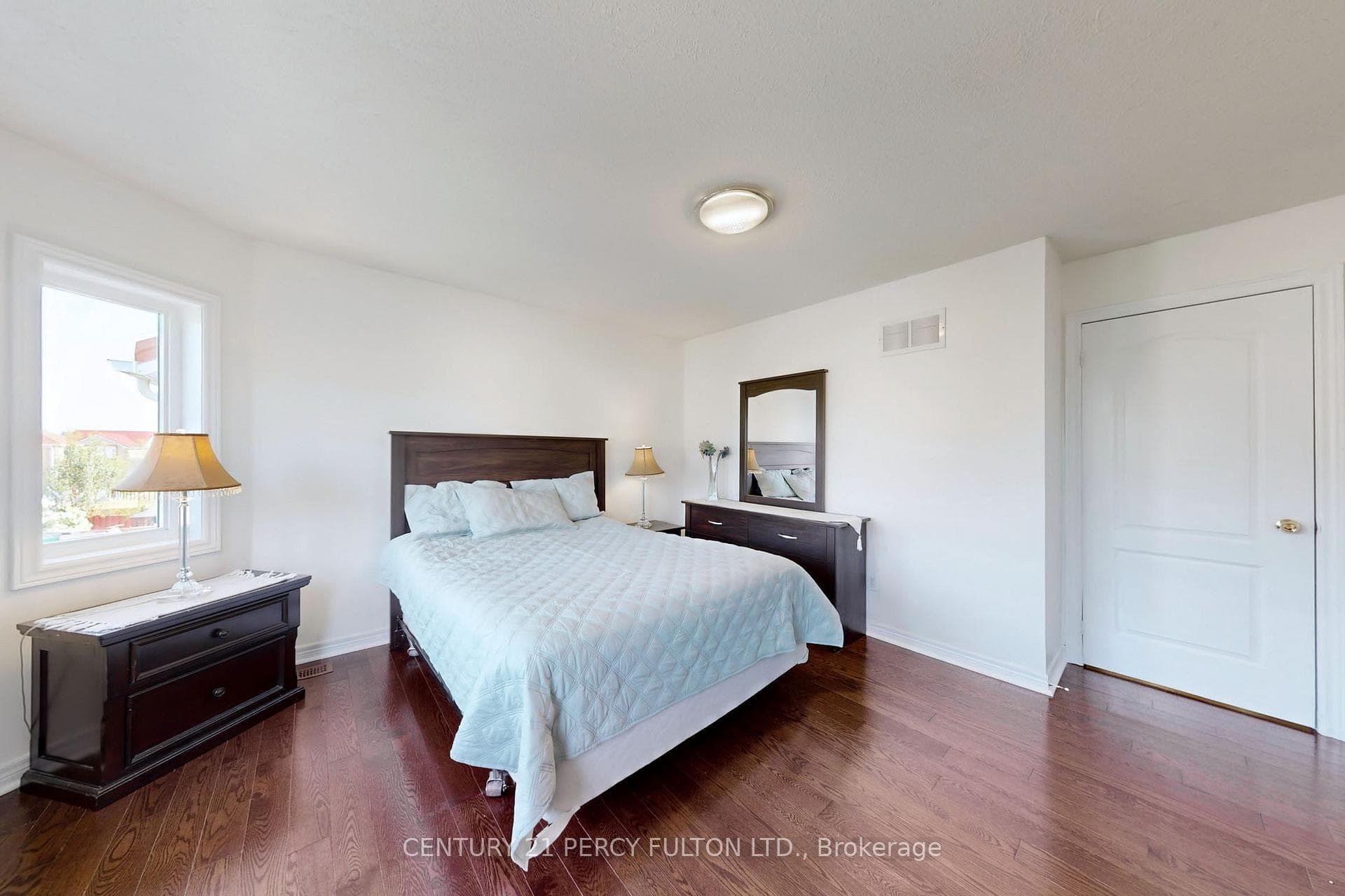 62 Quantum Street photo 25