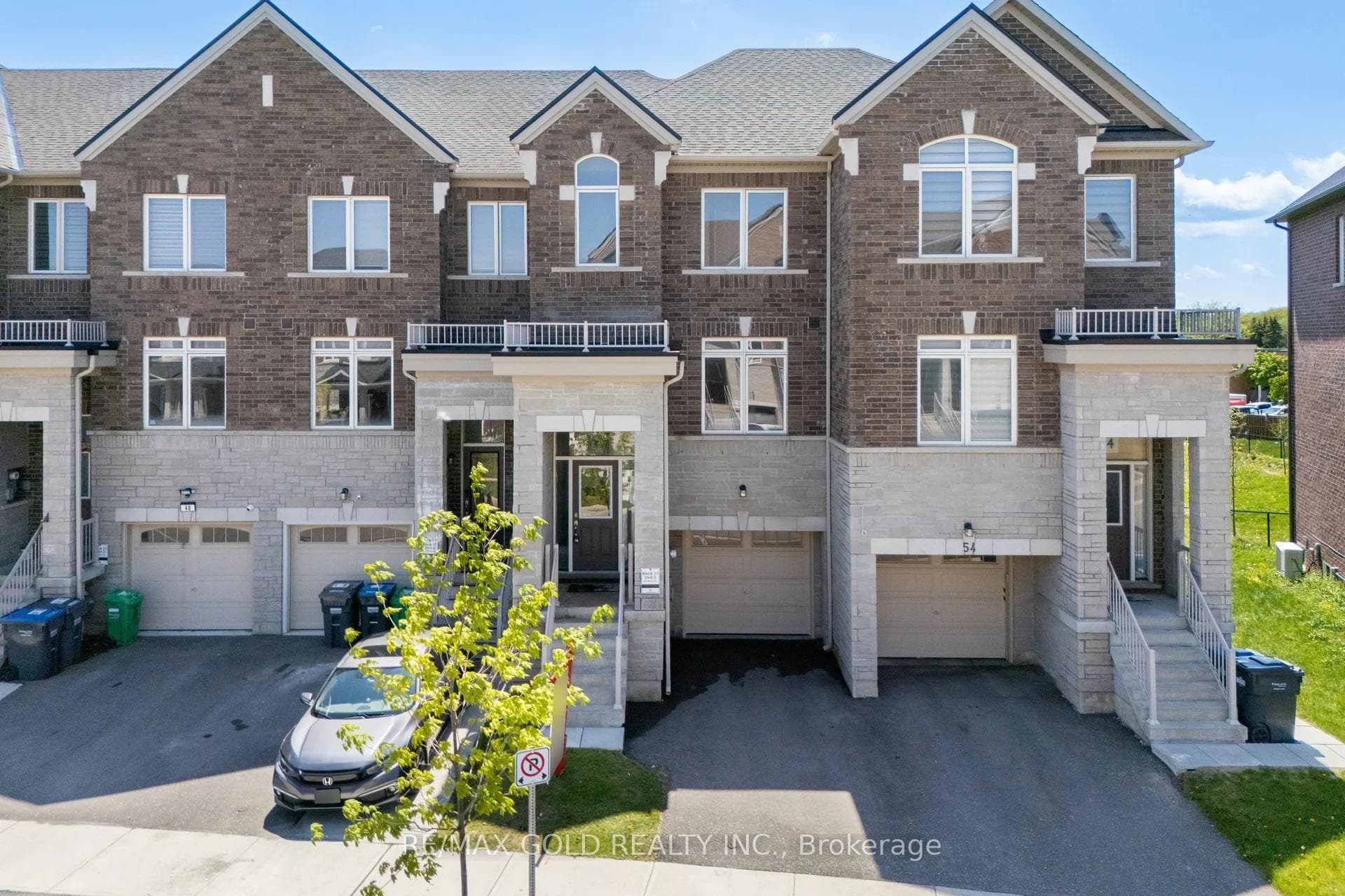 52 Savino Drive photo 1