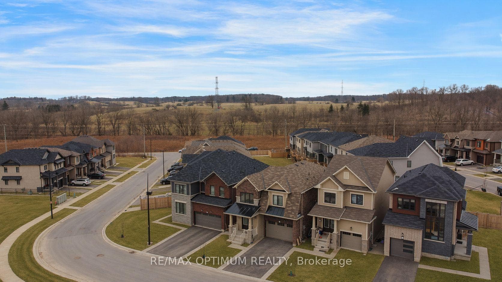 106 Sundin Drive photo 42