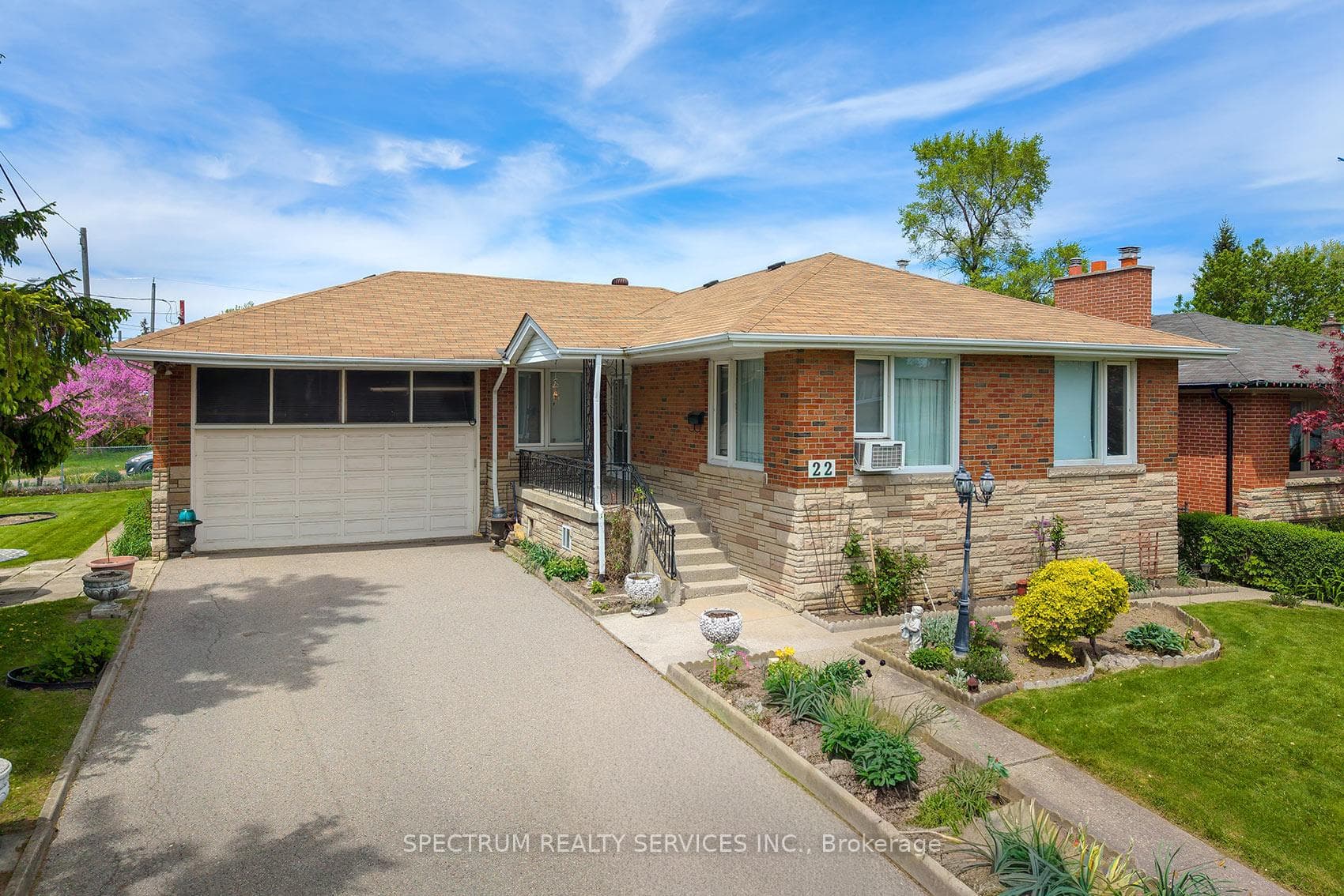 22 Barksdale Avenue photo 1