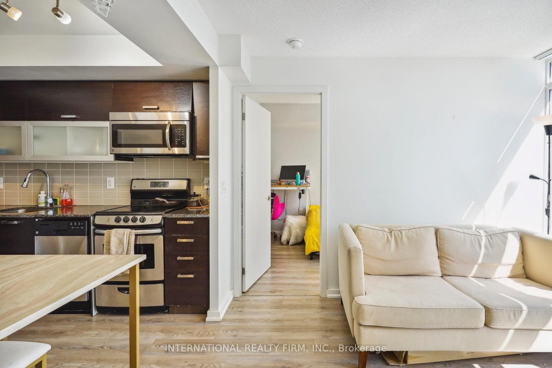 36 Lisgar Street Unit 1907W photo 13