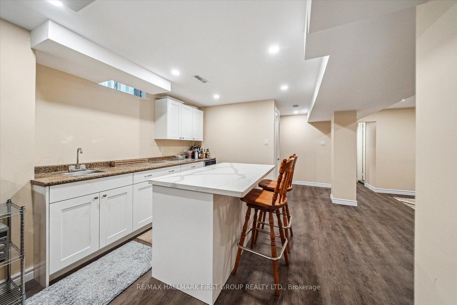 10 Barnes Drive photo 22