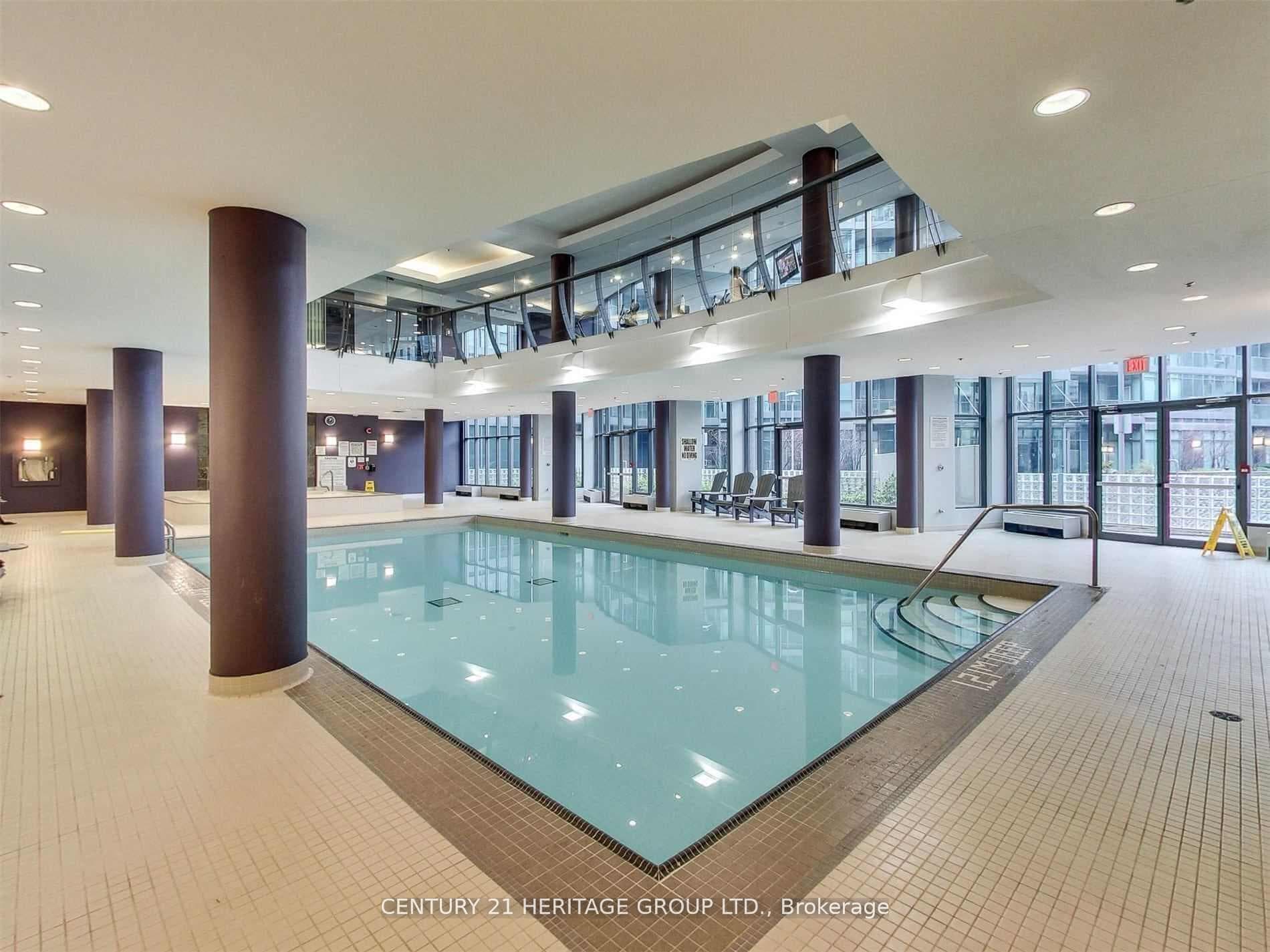 231 Fort York Boulevard Unit 2713 photo 38