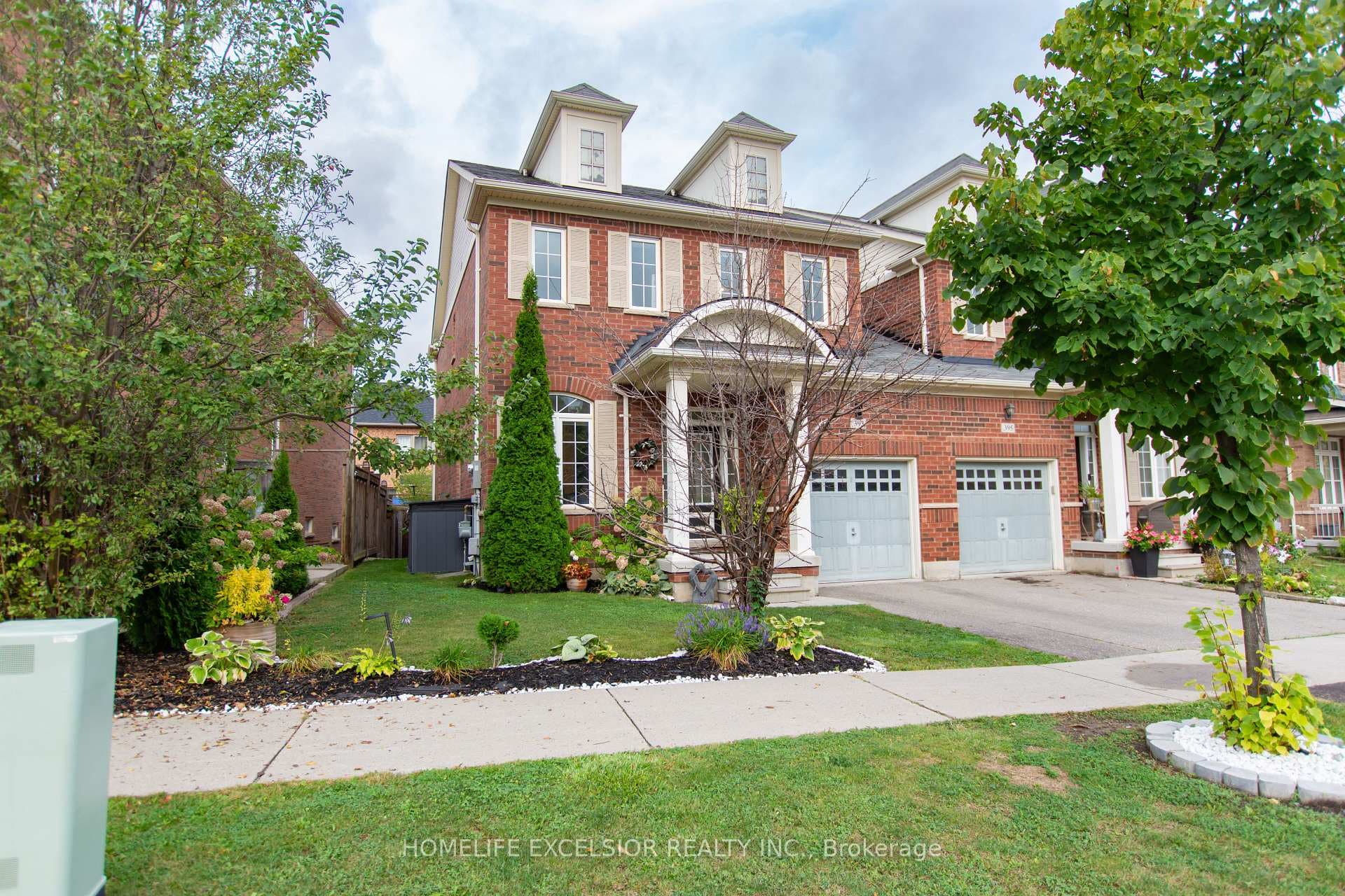 393 Savoline Boulevard photo 2