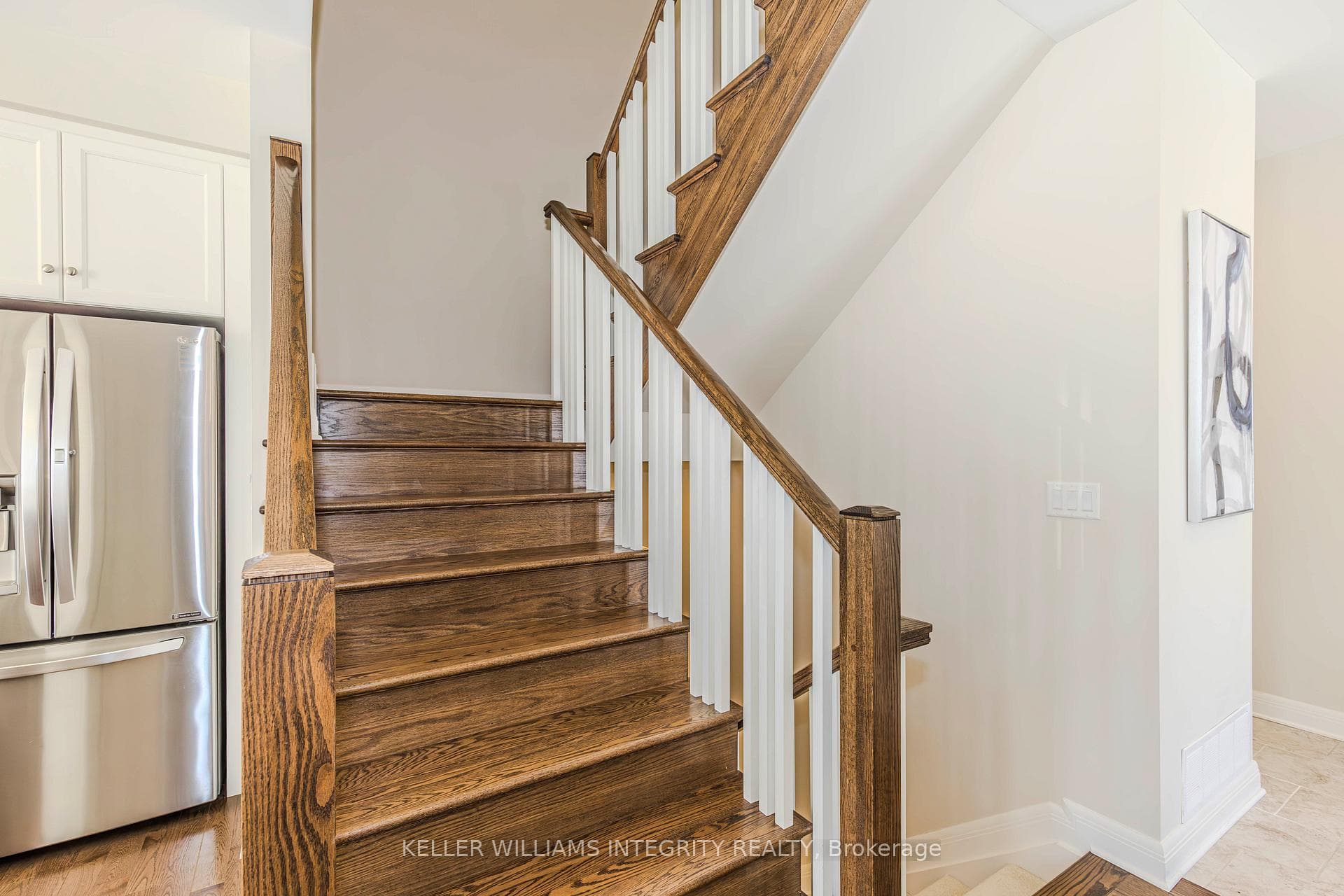706 Gabriola Way photo 24