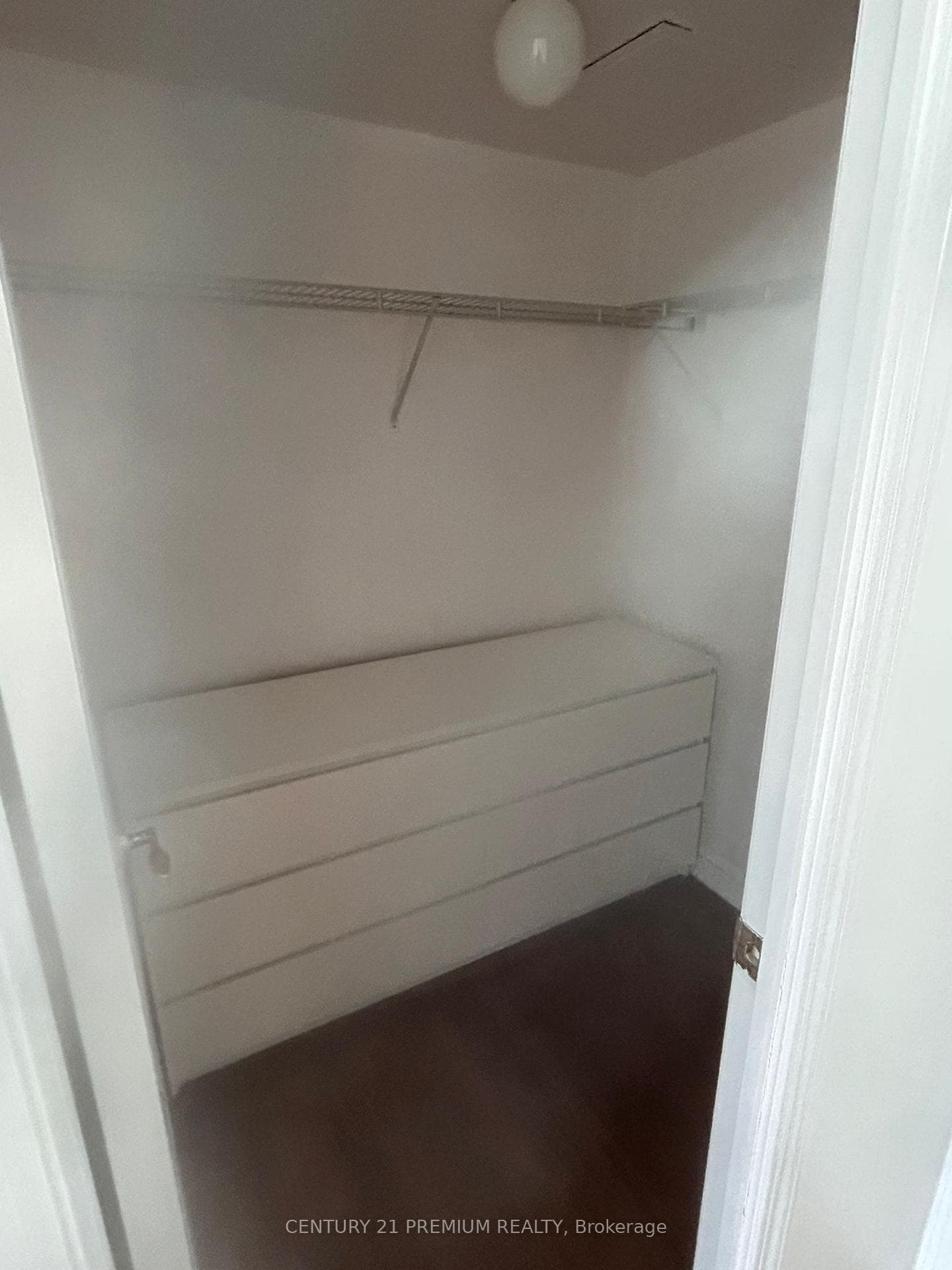 51 Lower Simcoe Street Unit 810 photo 6
