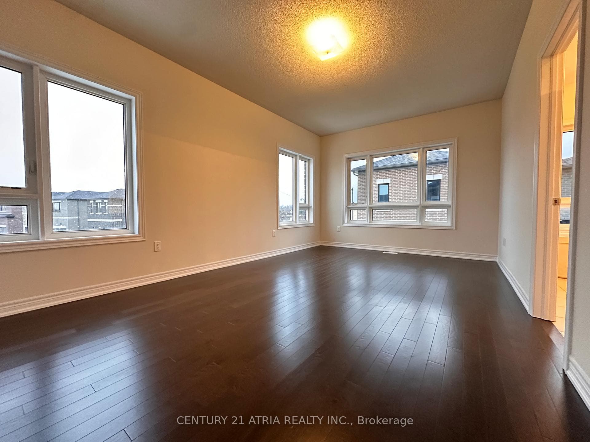 20 VANCISE Street photo 14