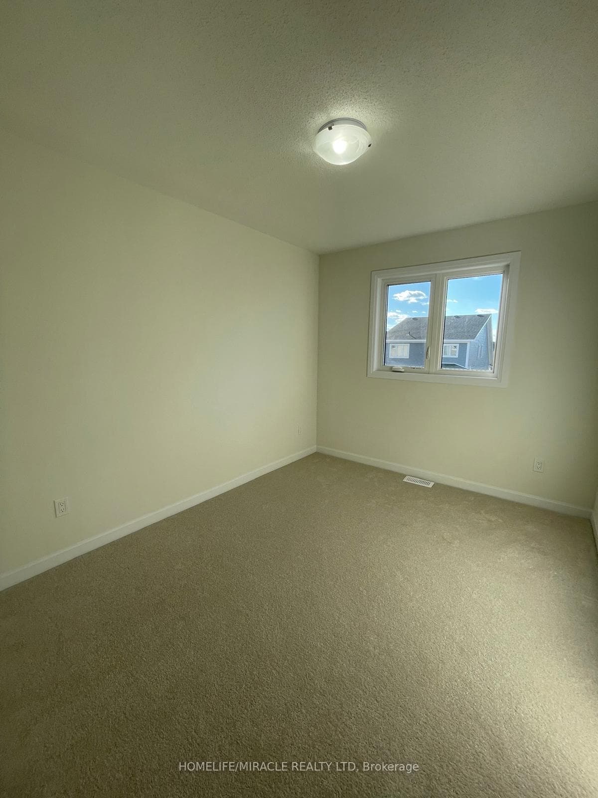 91 Oakmont Drive photo 13