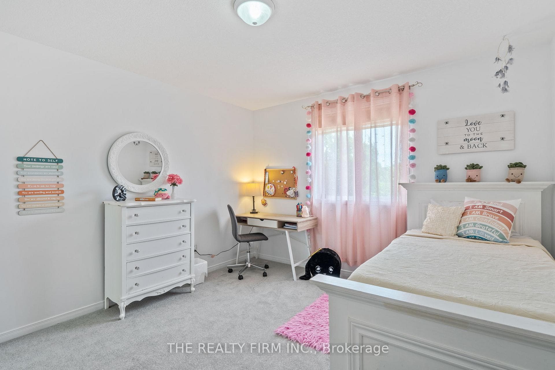 851 Whetherfield Street photo 22