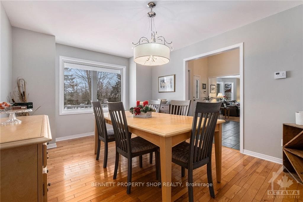2380 JOHN QUINN Road photo 9