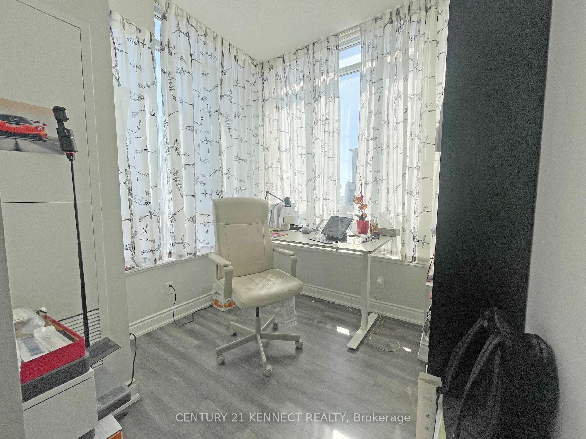 89 South Town Centre Boulevard Unit 902 photo 16